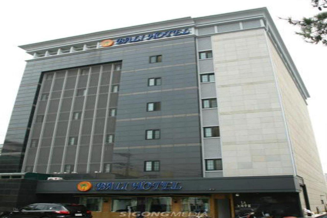 Bali Tourist Hotel Seúl Exterior foto